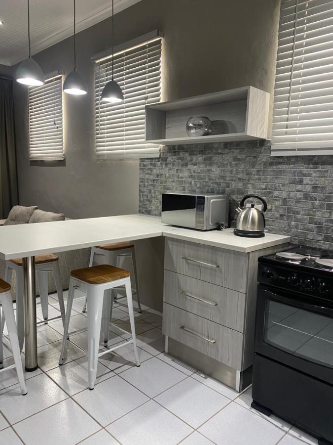 Adventure Apartment - Colchester - 5Km From Elephant Park Dış mekan fotoğraf